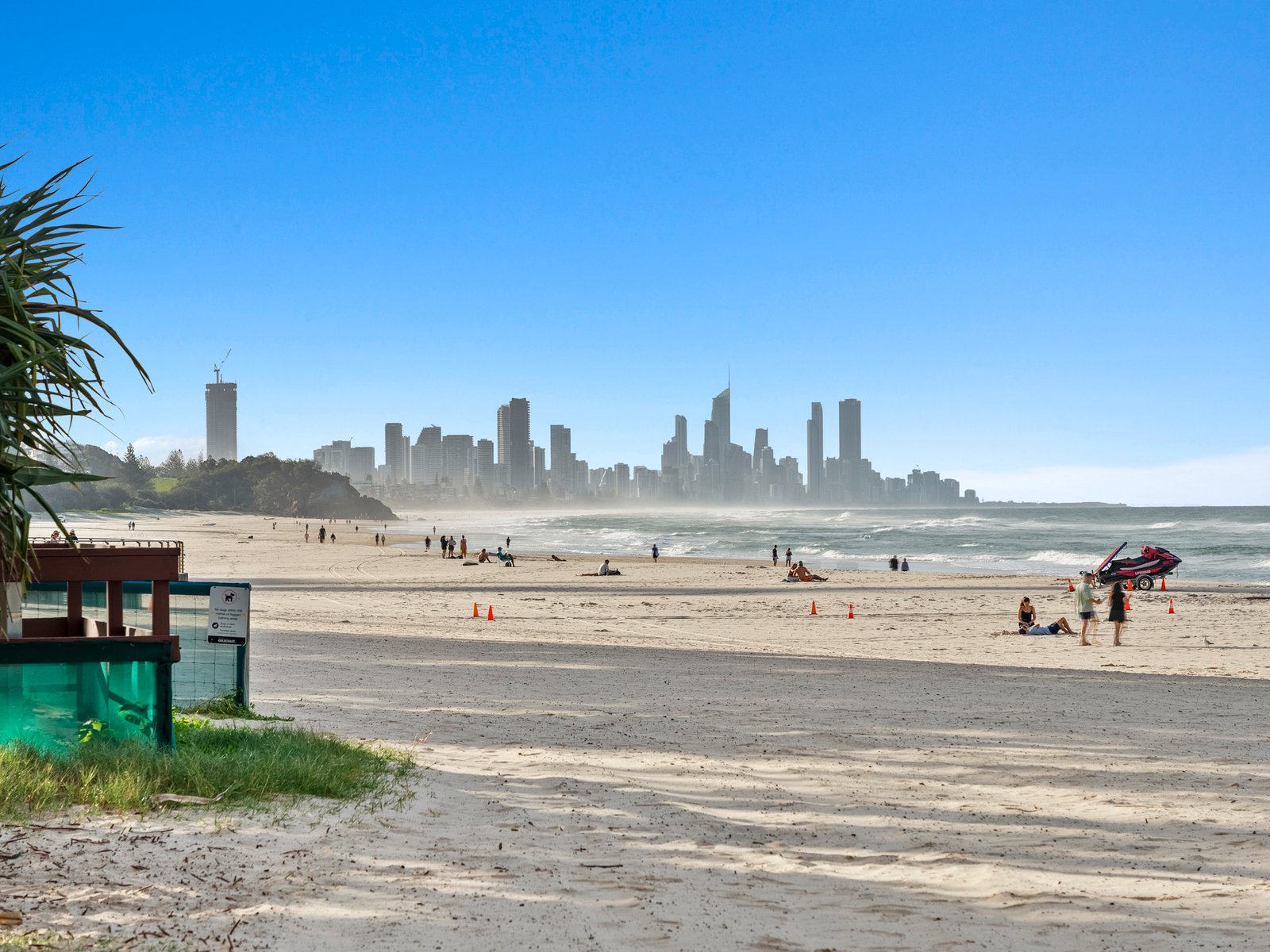 27 Sirec Way BURLEIGH HEADS 12