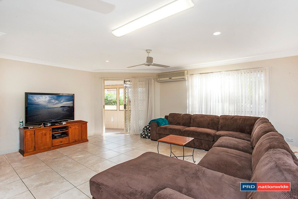 2/7 Sky Royal Terrace BURLEIGH HEADS 3