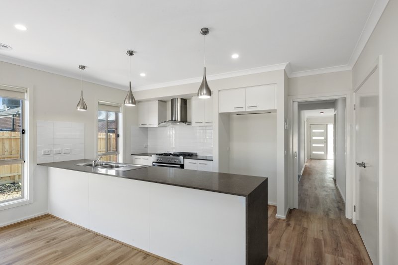 Gallery: 27 Sorrel Avenue