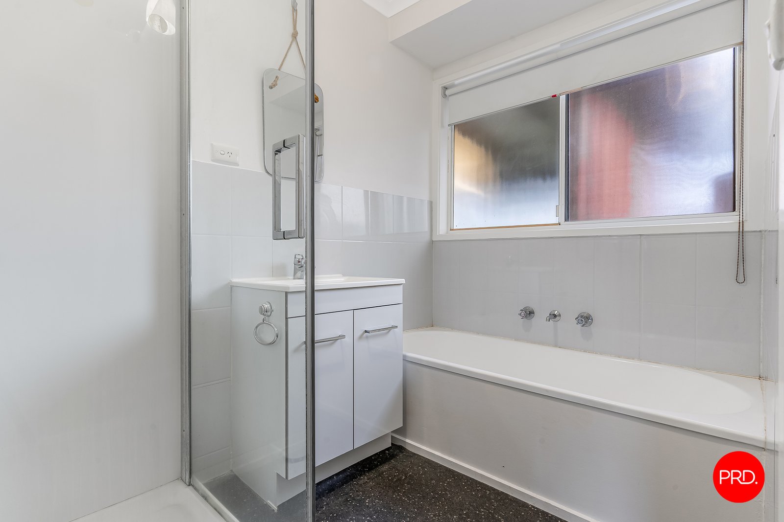 27 Specimen Hill Road GOLDEN SQUARE 13