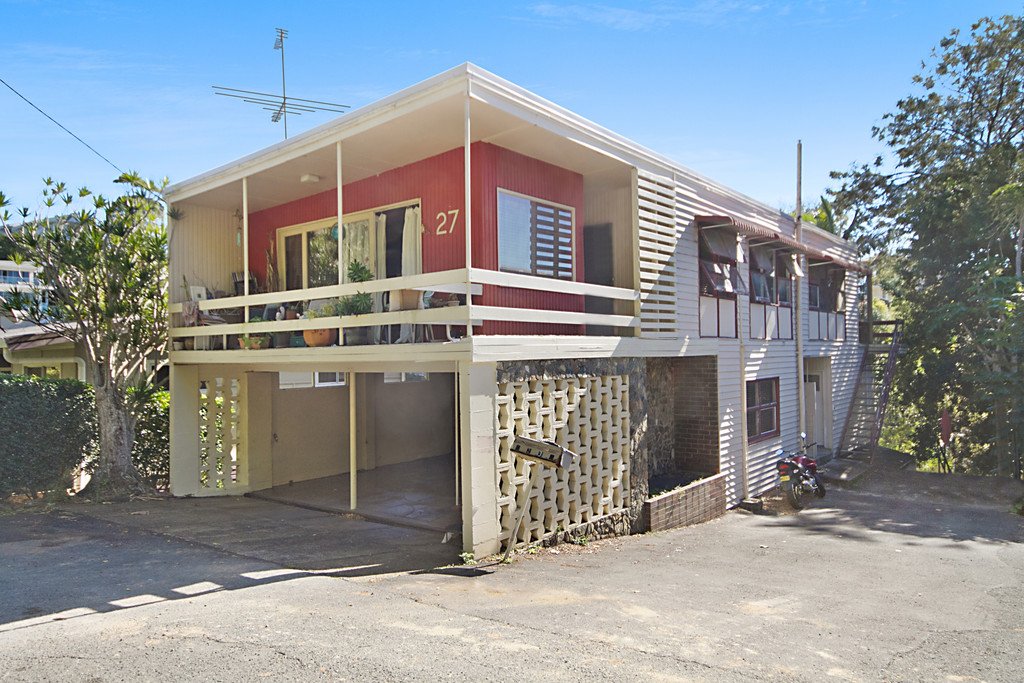 27 Stapylton St  COOLANGATTA 1