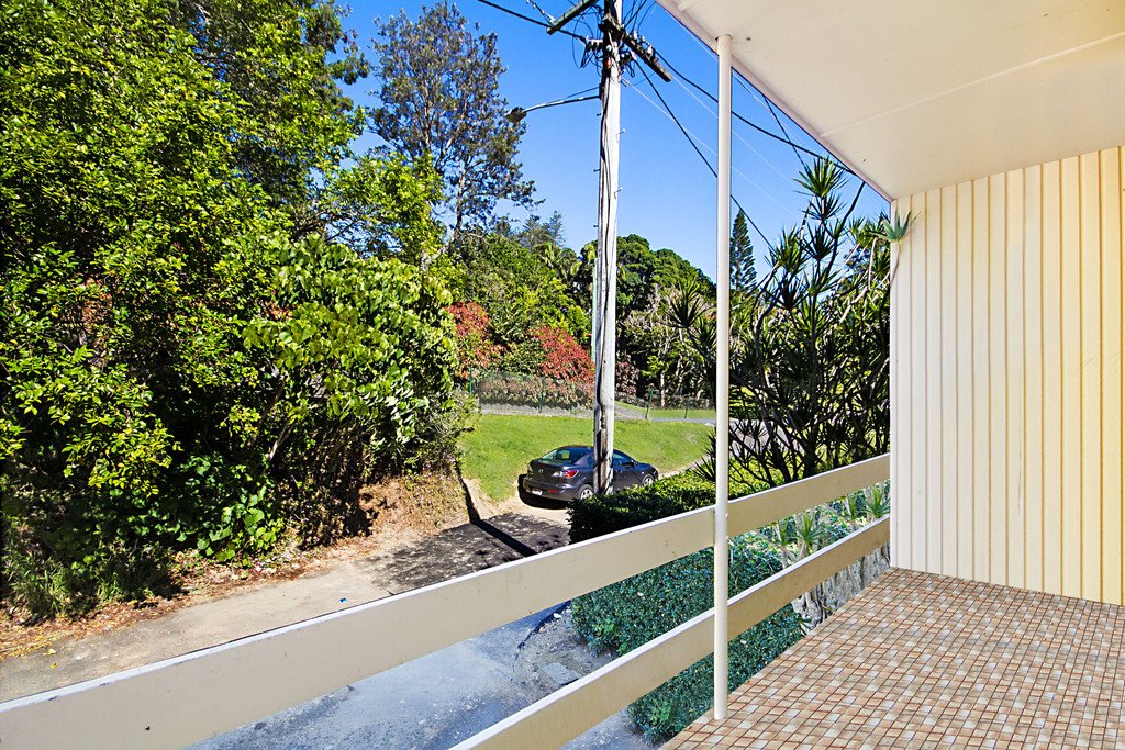 27 Stapylton St  COOLANGATTA 6