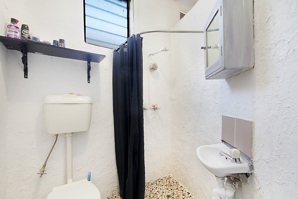 27 Stapylton St  COOLANGATTA 8