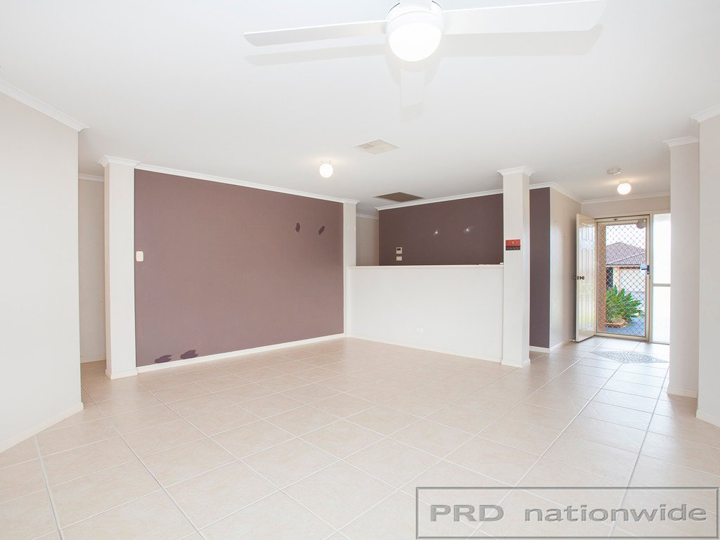 27 Strutt Crescent METFORD 7