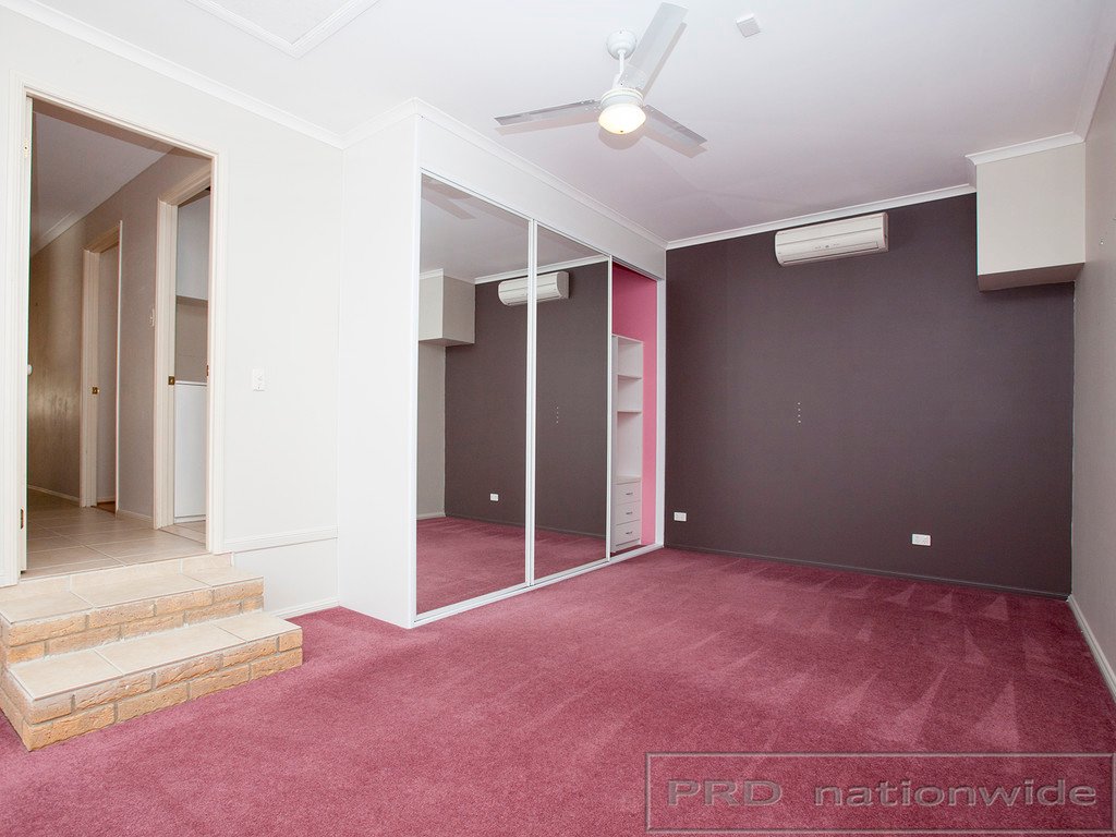 27 Strutt Crescent METFORD 8