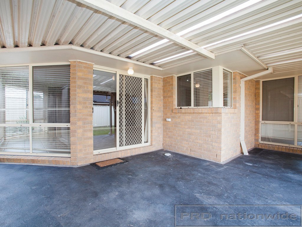 27 Strutt Crescent METFORD 15