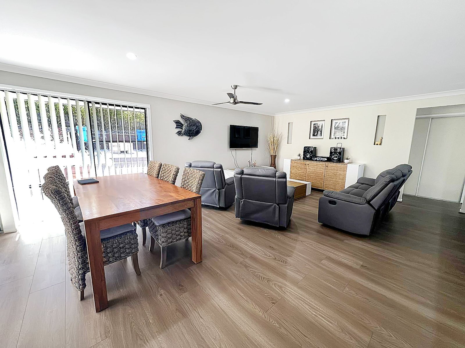 27 Tarrawonga Drive CALLIOPE 6