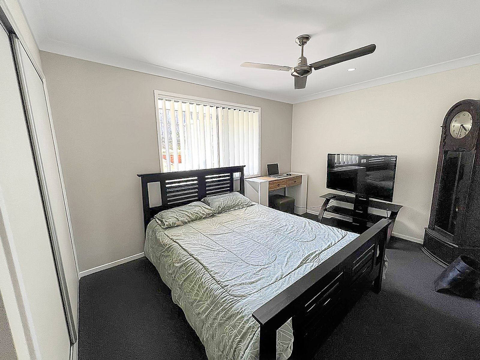 27 Tarrawonga Drive CALLIOPE 11