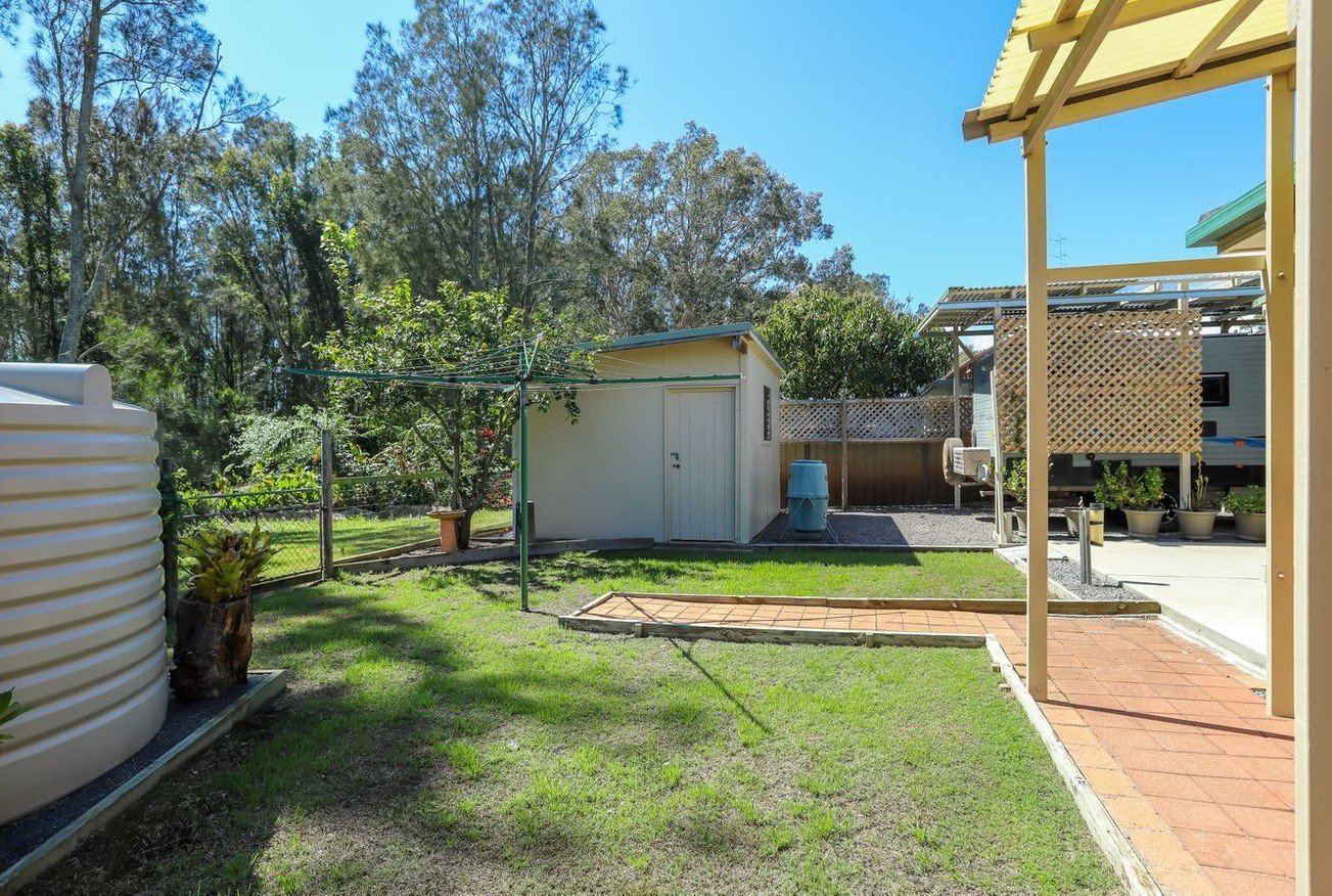 27 Taylor Road TAYLORS BEACH 12