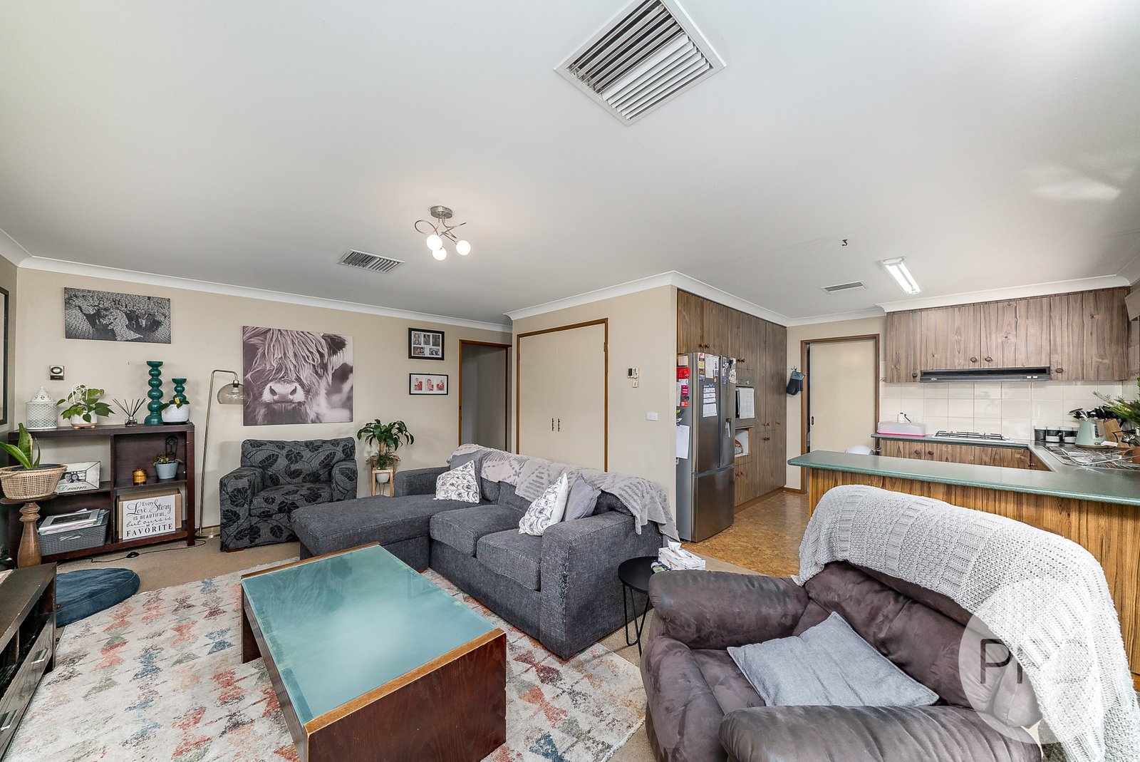 27 Telopea Crescent LAKE ALBERT 7