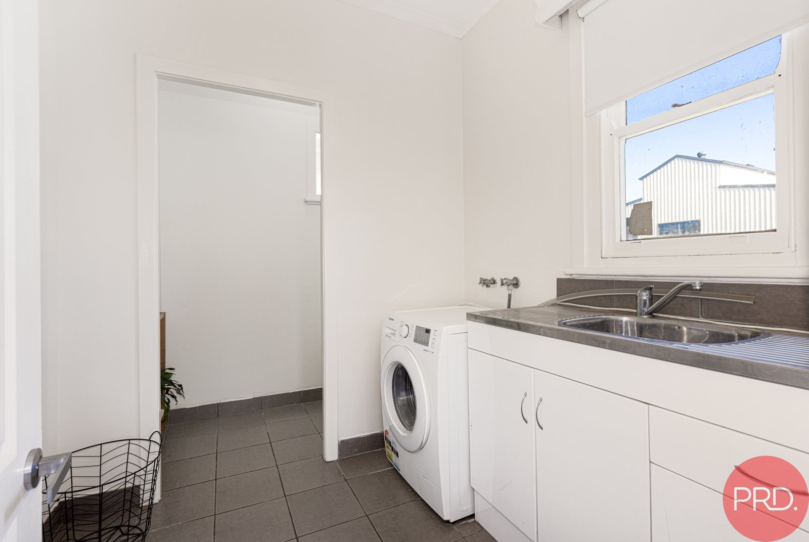 27 Tenambit Street EAST MAITLAND 11
