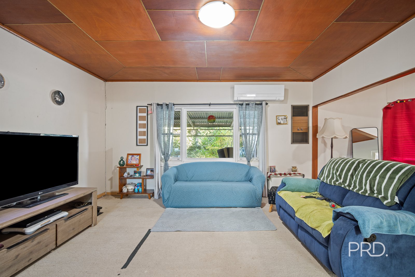 27 The Boulevarde  KOORINGAL 6