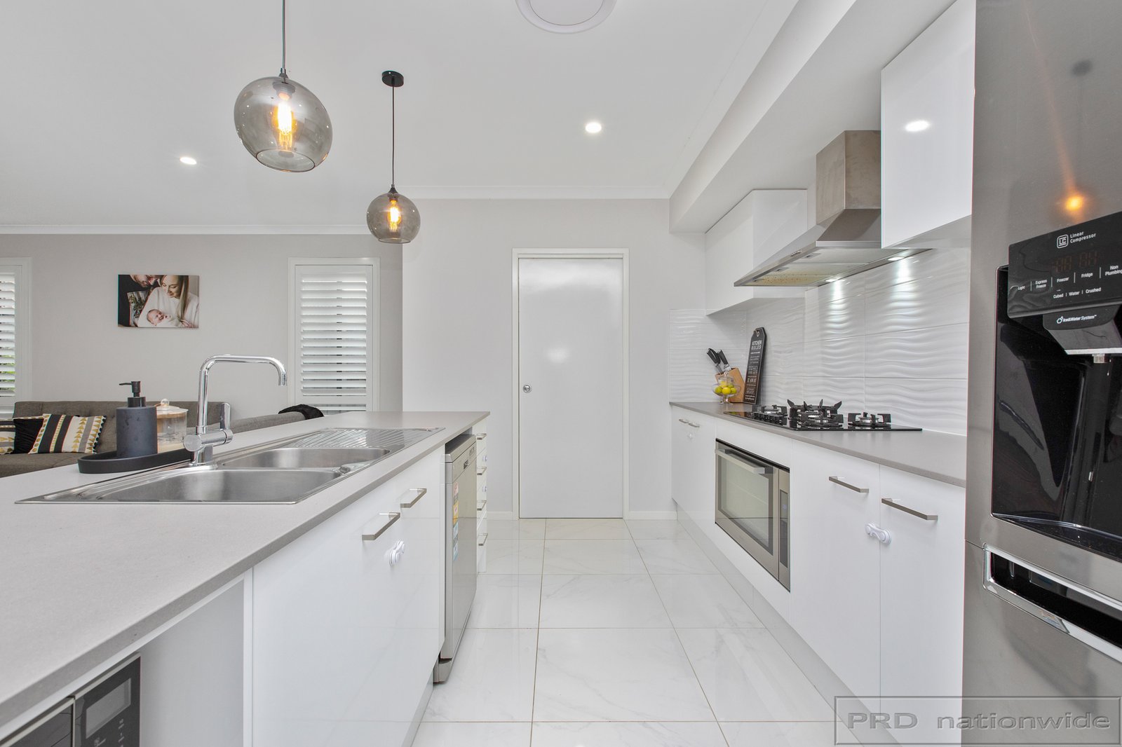 27 Tigertail Street CHISHOLM 3