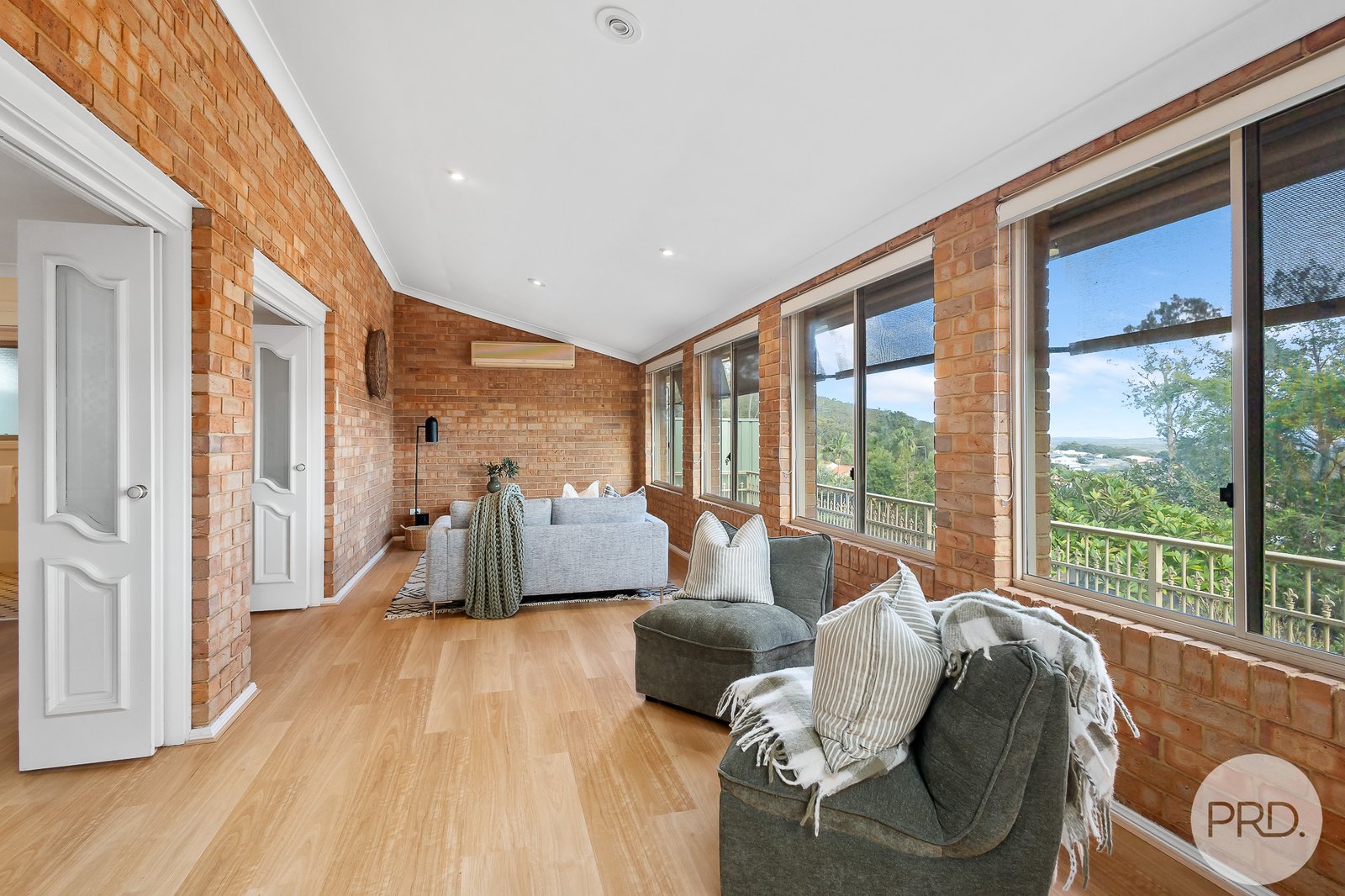 27 Tingara Road NELSON BAY 9