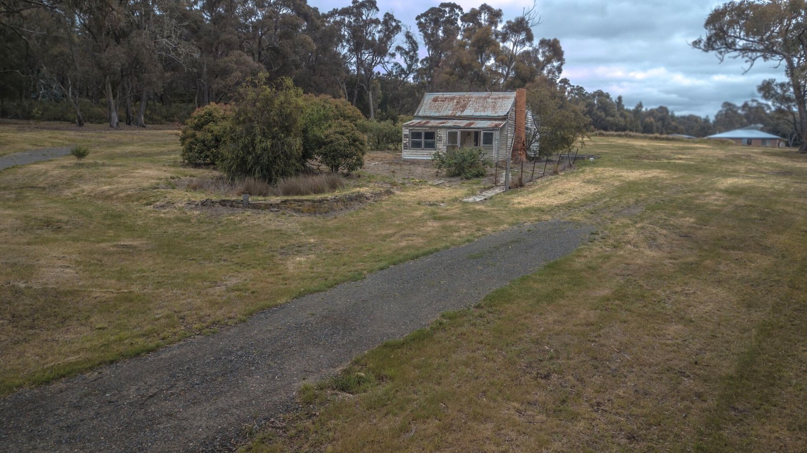 27 Townsend Road CRESWICK 4