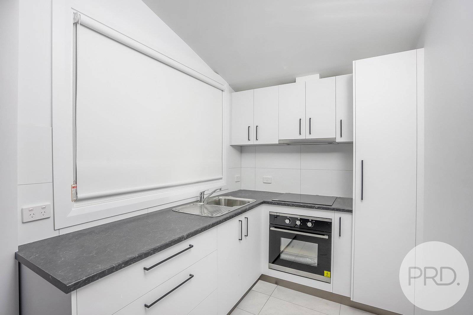 27 Tregear Street MOONAH 1