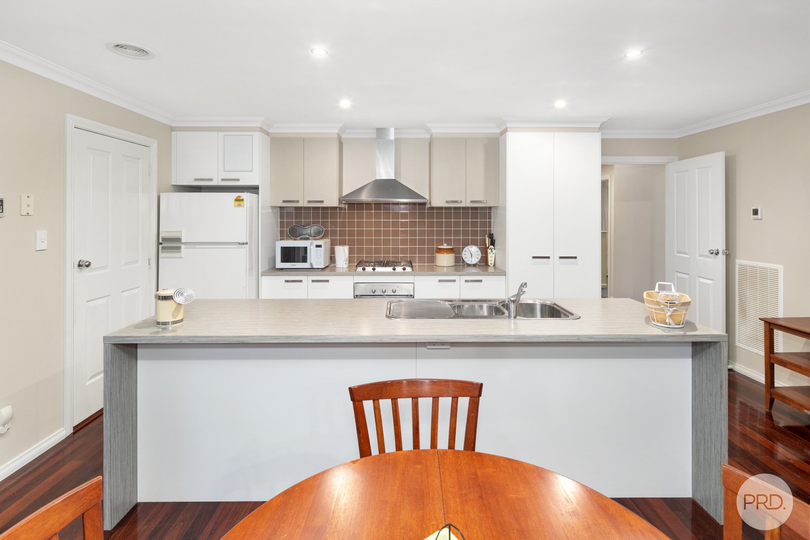 27 Tudor Avenue DELACOMBE 5