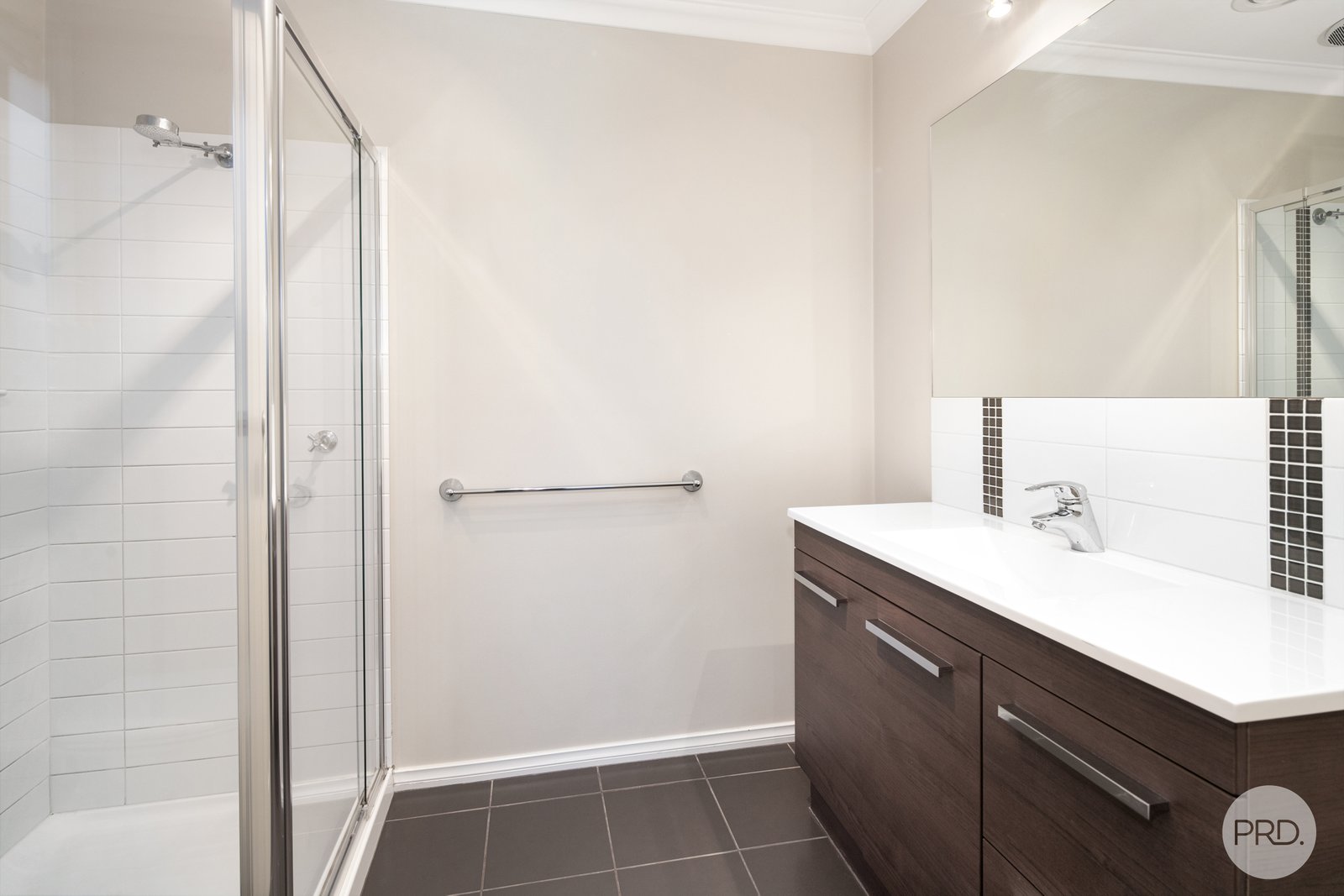 27 Tudor Avenue DELACOMBE 8