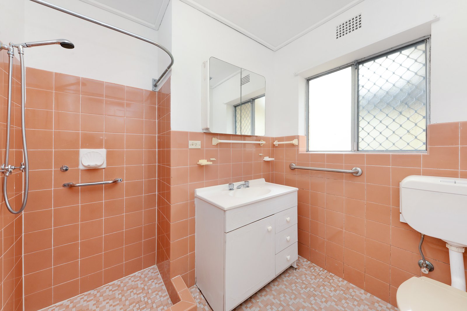 27 Tyrwhitt Street MAROUBRA 11