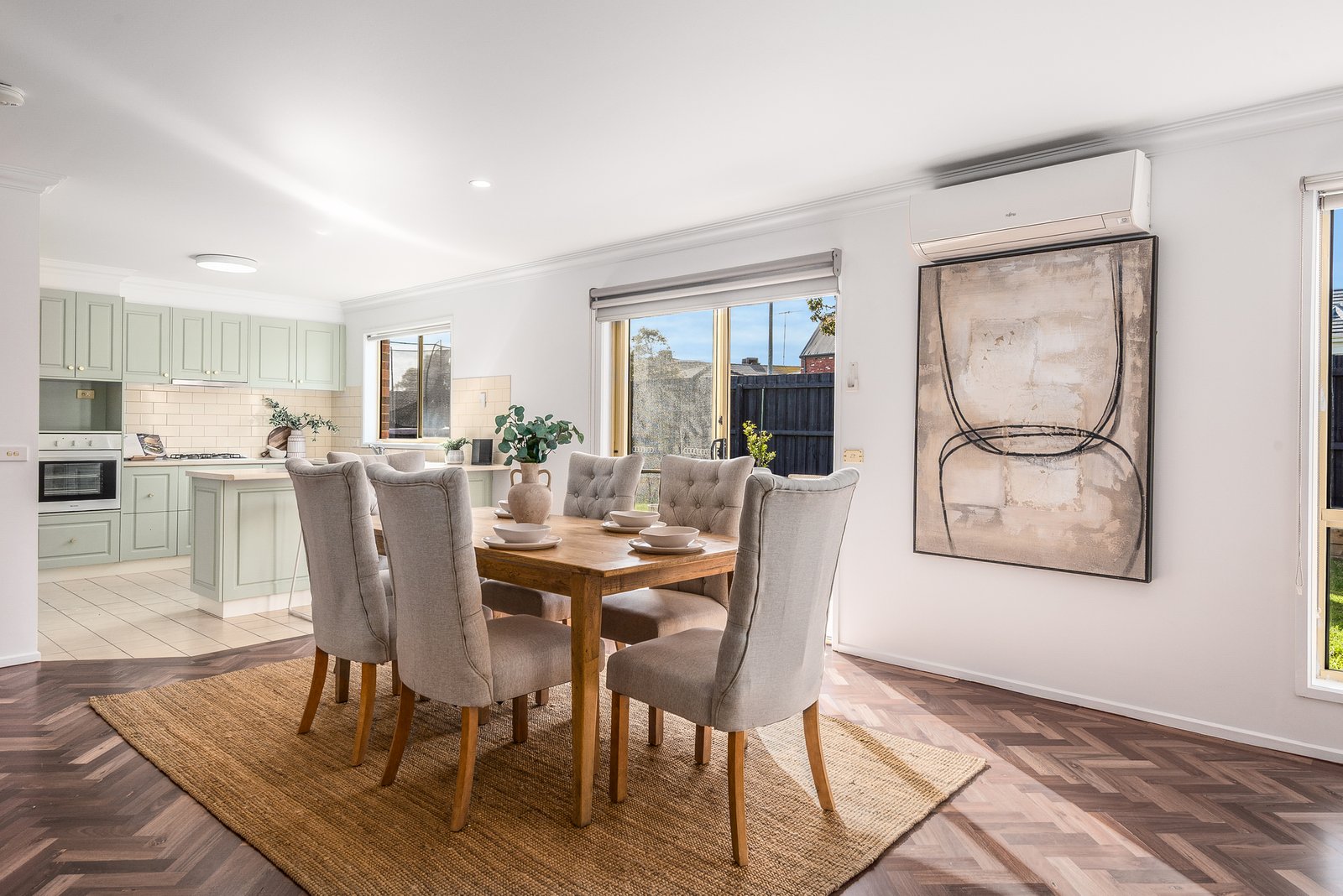 Gallery: 27 University Drive