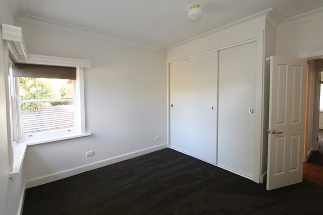 27 Verdon Street SEBASTOPOL 6