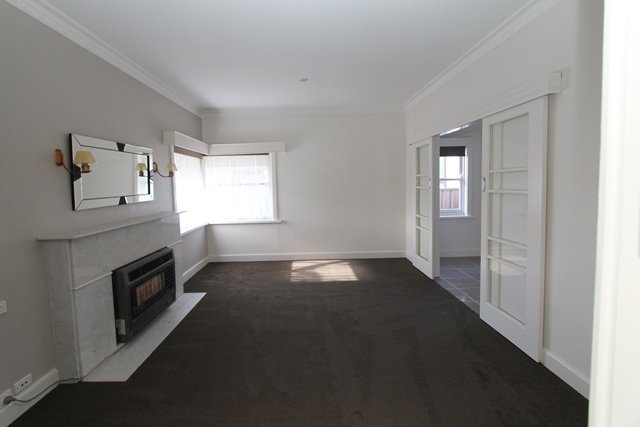 27 Verdon Street SEBASTOPOL 9