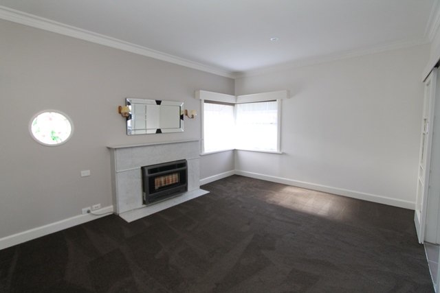 27 Verdon Street SEBASTOPOL 10