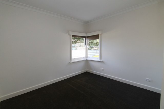 27 Verdon Street SEBASTOPOL 8