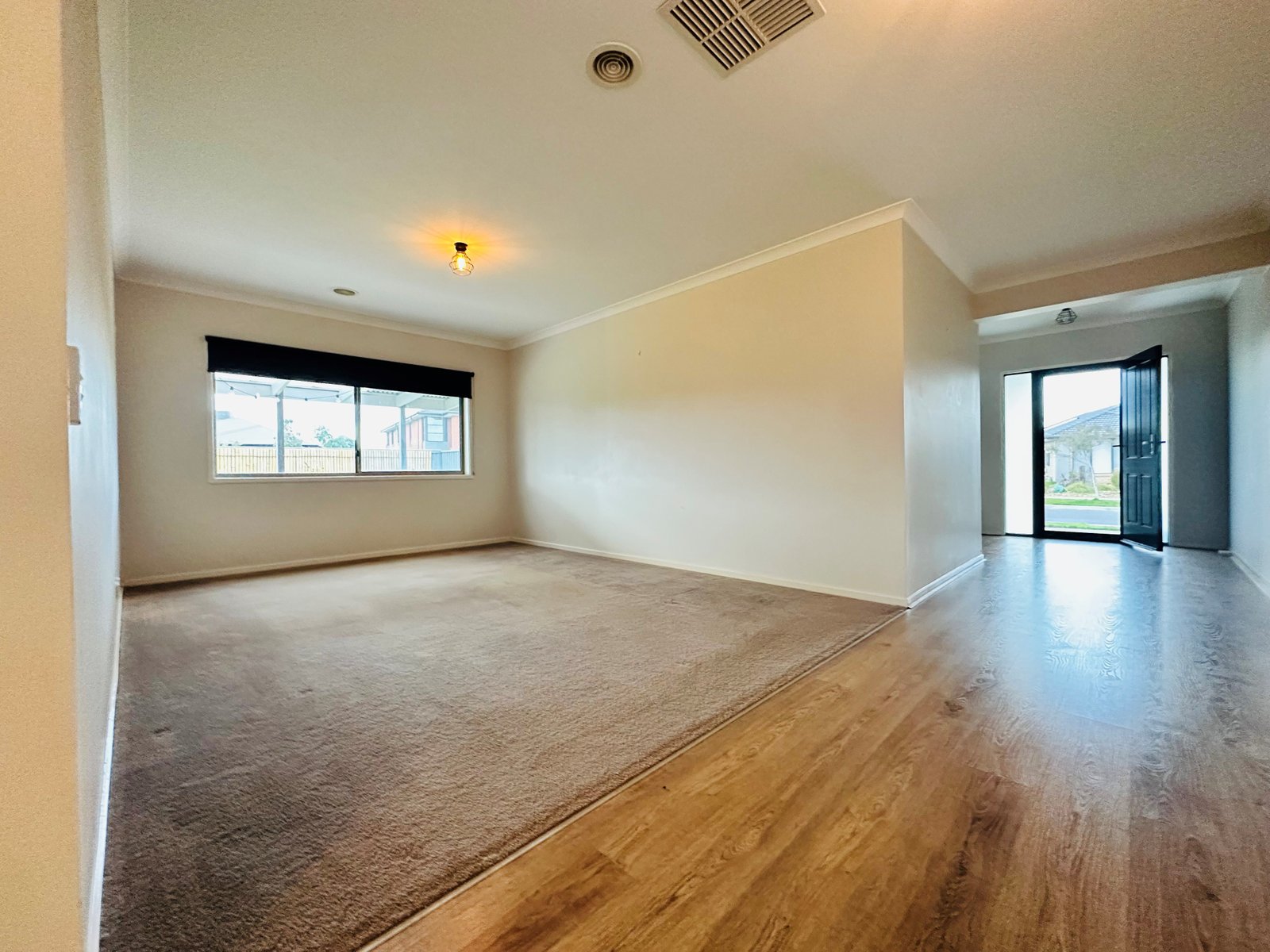 Gallery: 27 View Bella Road