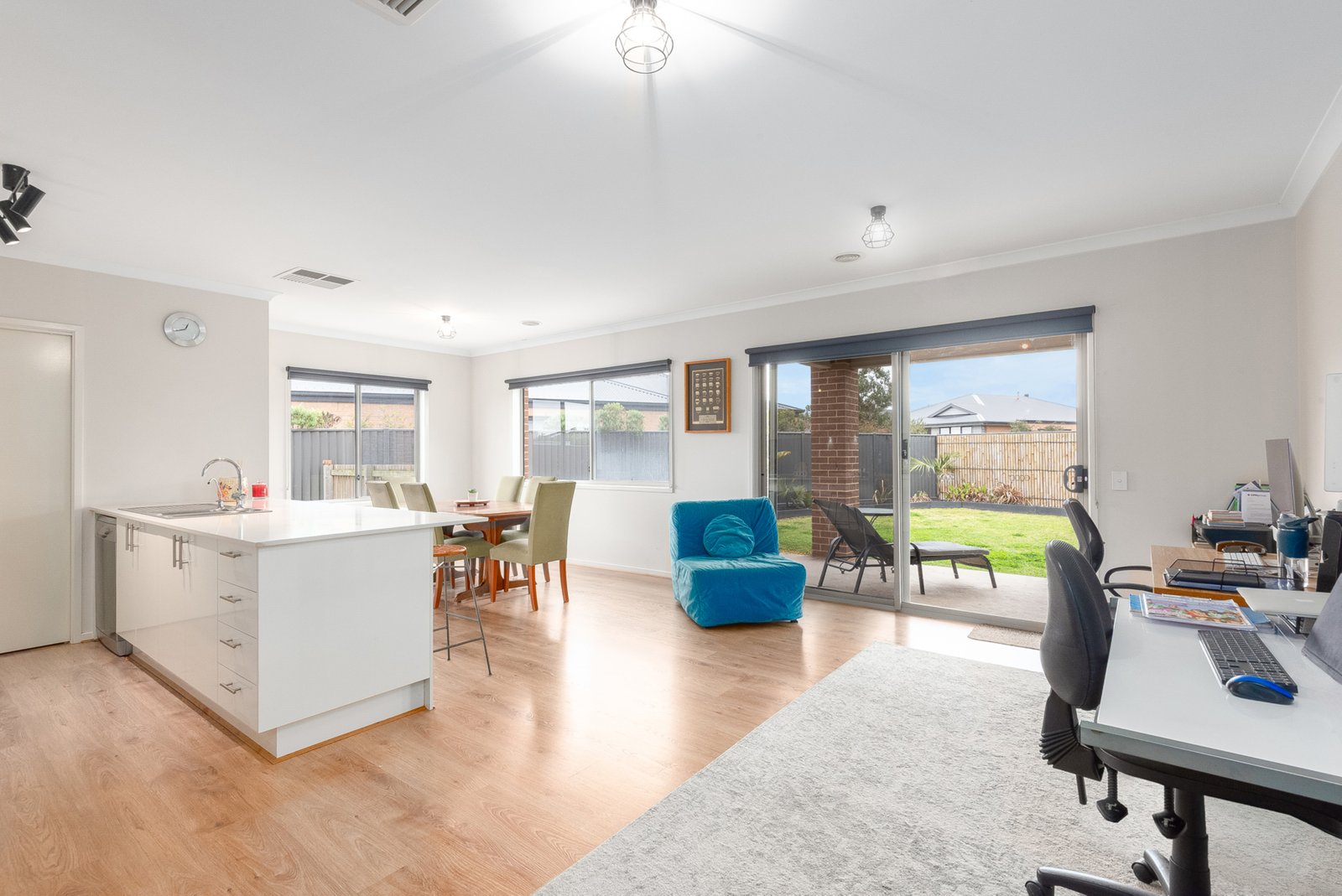 Gallery: 27 View Bella Road