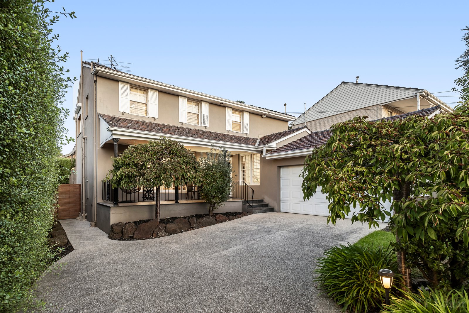 Real Estate and Property in 27 Viewhill Road, Balwyn North, VIC