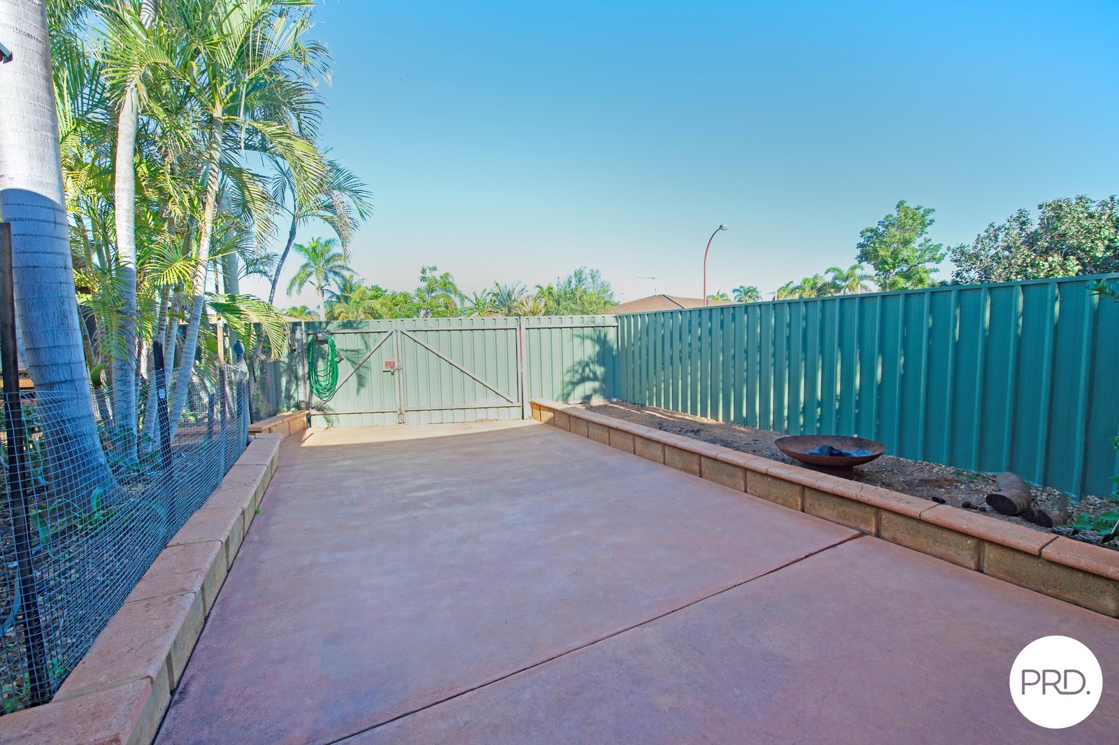 27 Walkington Circle MILLARS WELL 6