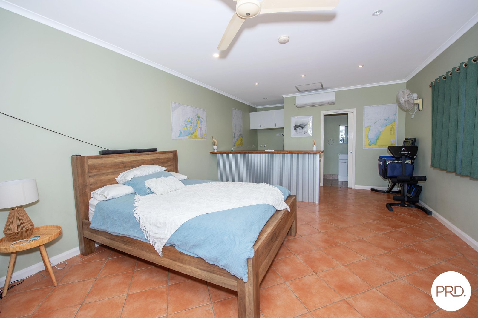 27 Walkington Circle MILLARS WELL 12