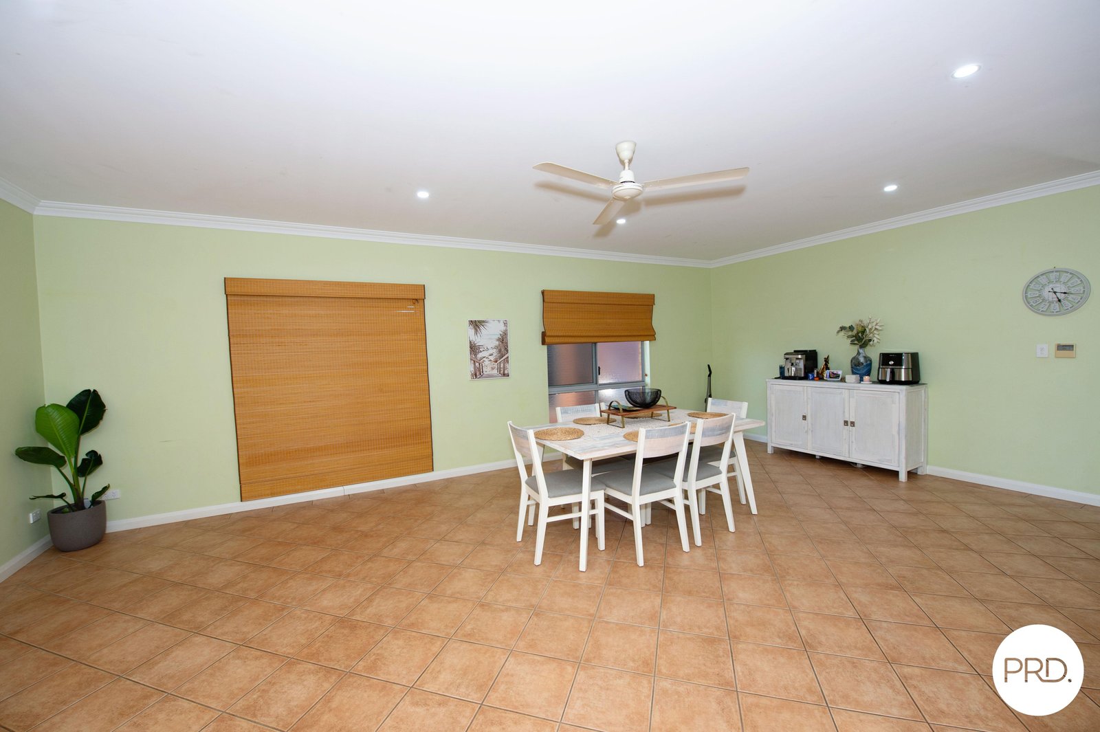 27 Walkington Circle MILLARS WELL 14