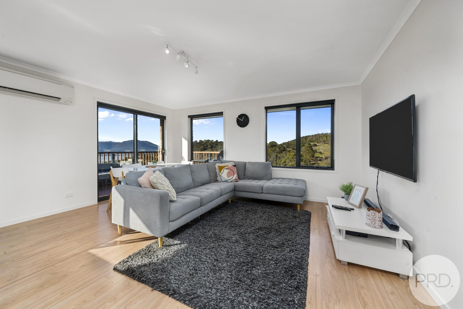 27 Wallcrest Road BERRIEDALE 7