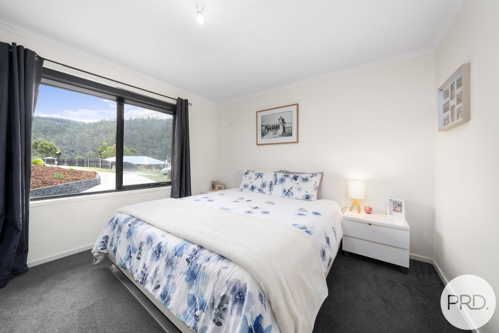 27 Wallcrest Road BERRIEDALE 11