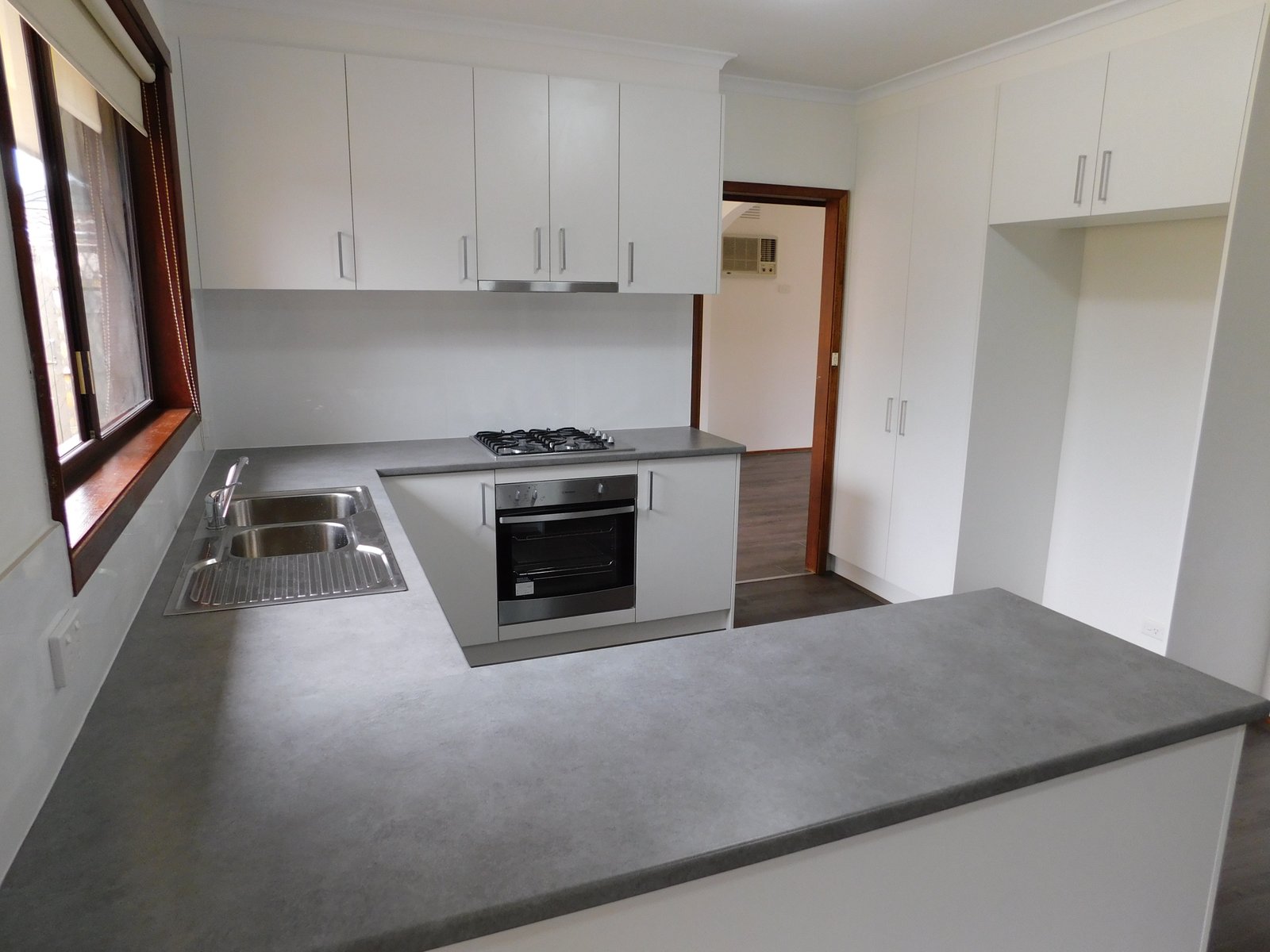 Gallery: 27 Walpole Avenue