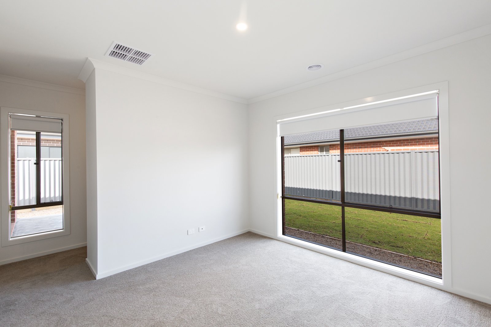 Gallery: 27 Walters Way