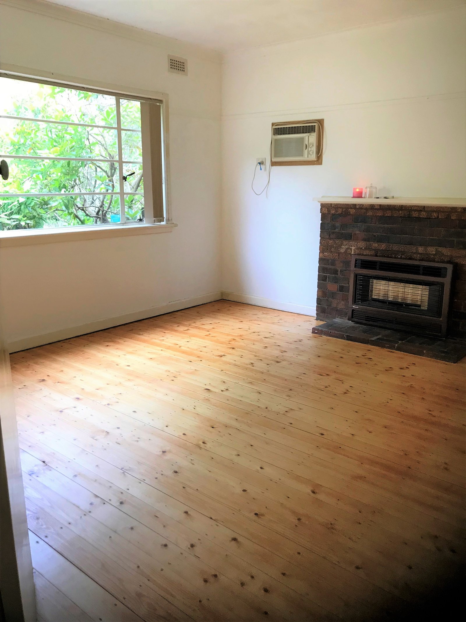 Gallery: 27 Waratah Street