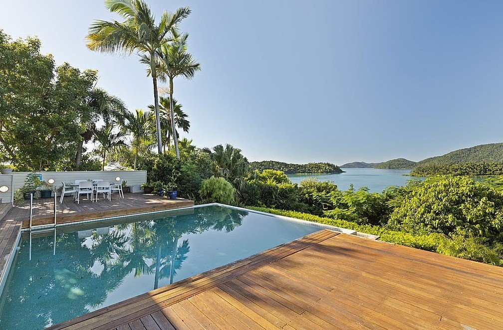 27 Warrain Street SHUTE HARBOUR 7