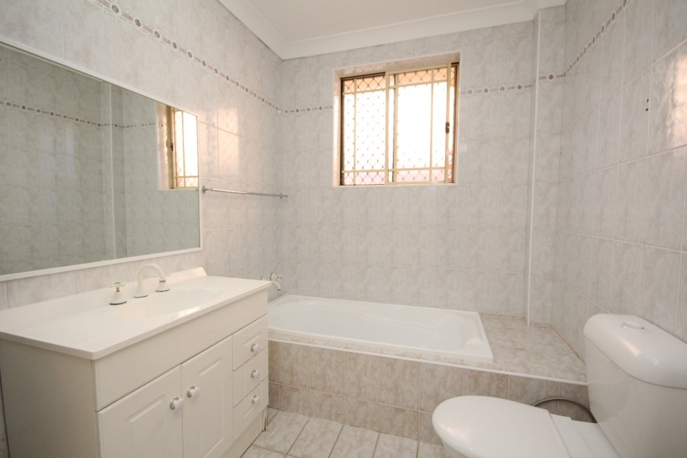 2/7 Washington Street BEXLEY 8