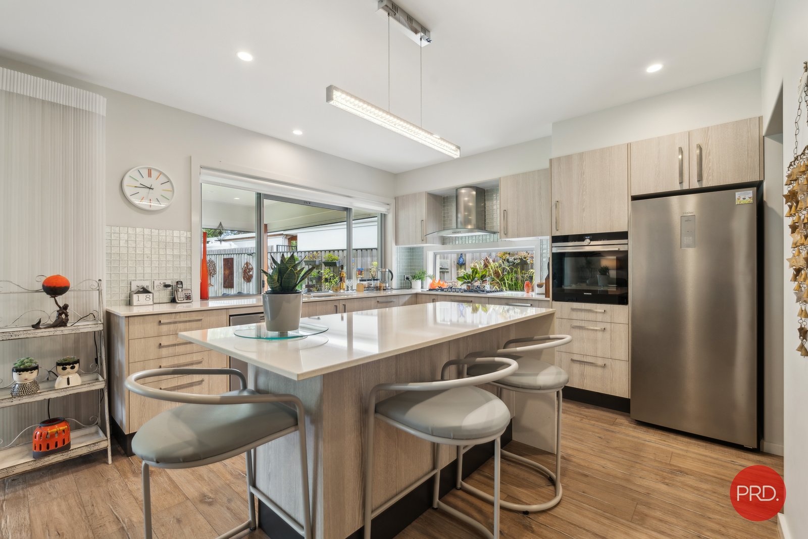 27 Watergum Close SAPPHIRE BEACH 6