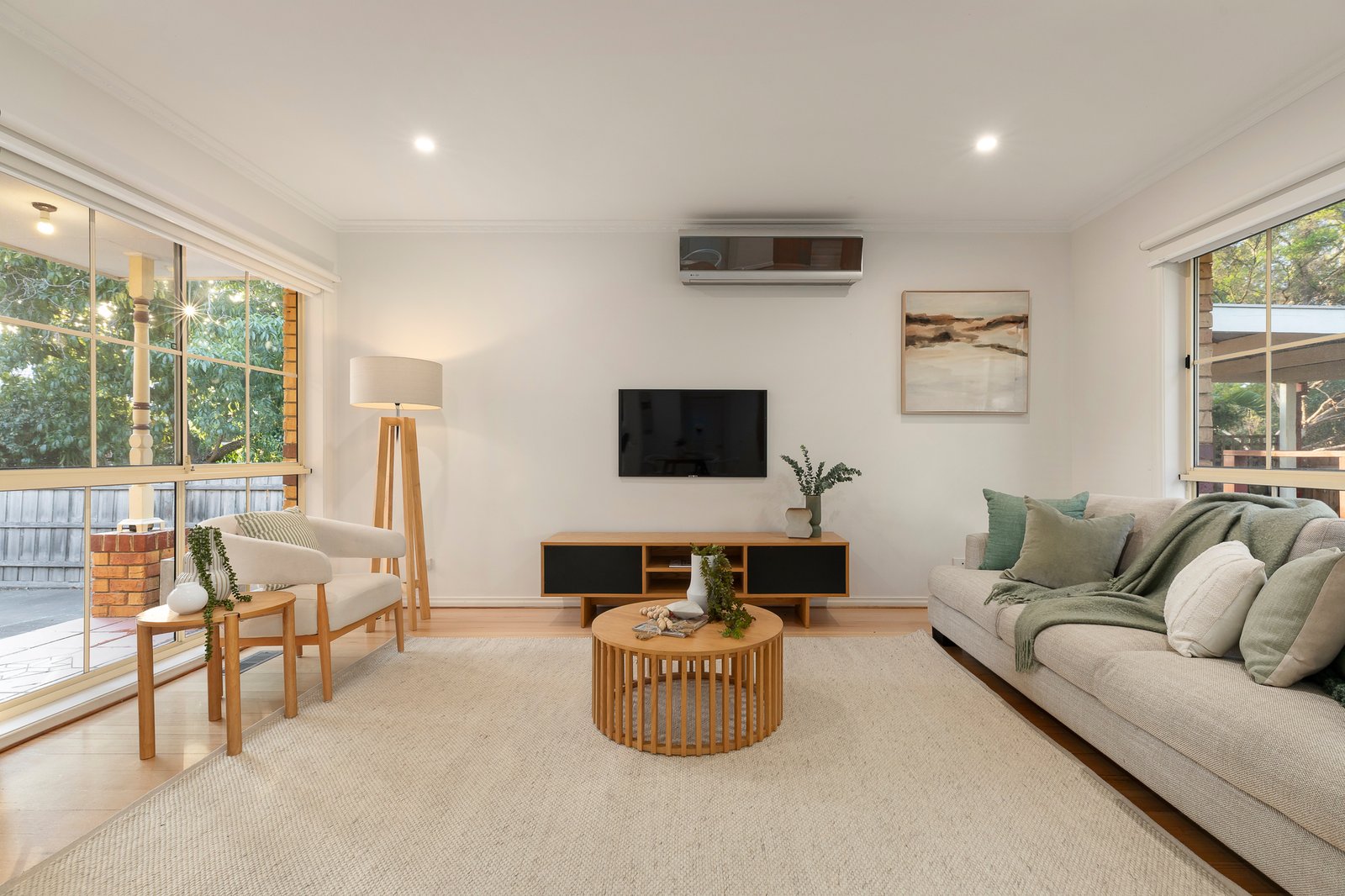 Gallery: 2/7 Widdop Crescent