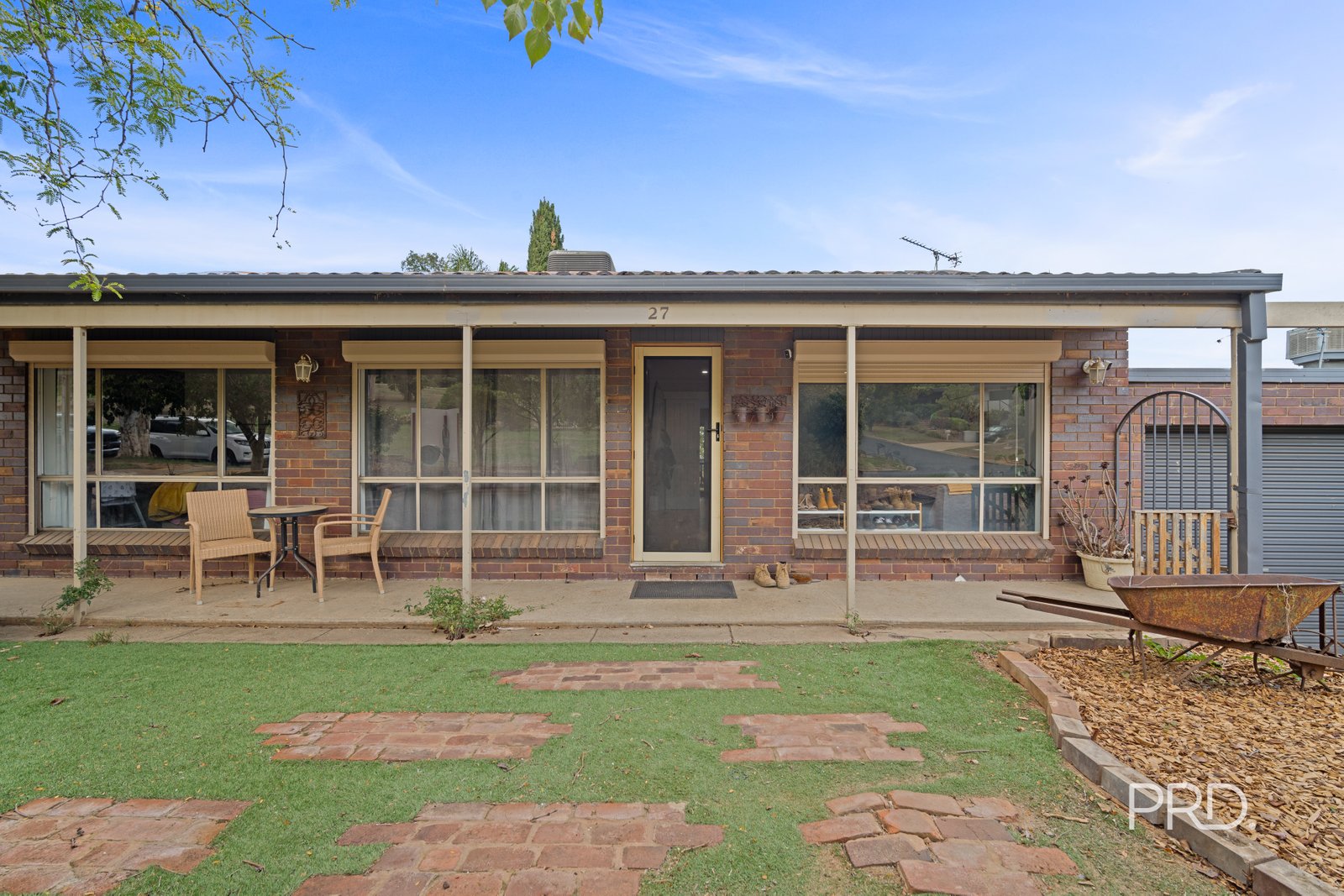 27 Wilks Avenue KOORINGAL 3
