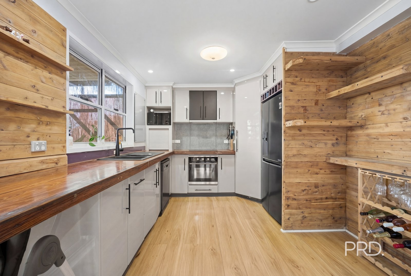27 Wilks Avenue KOORINGAL 6