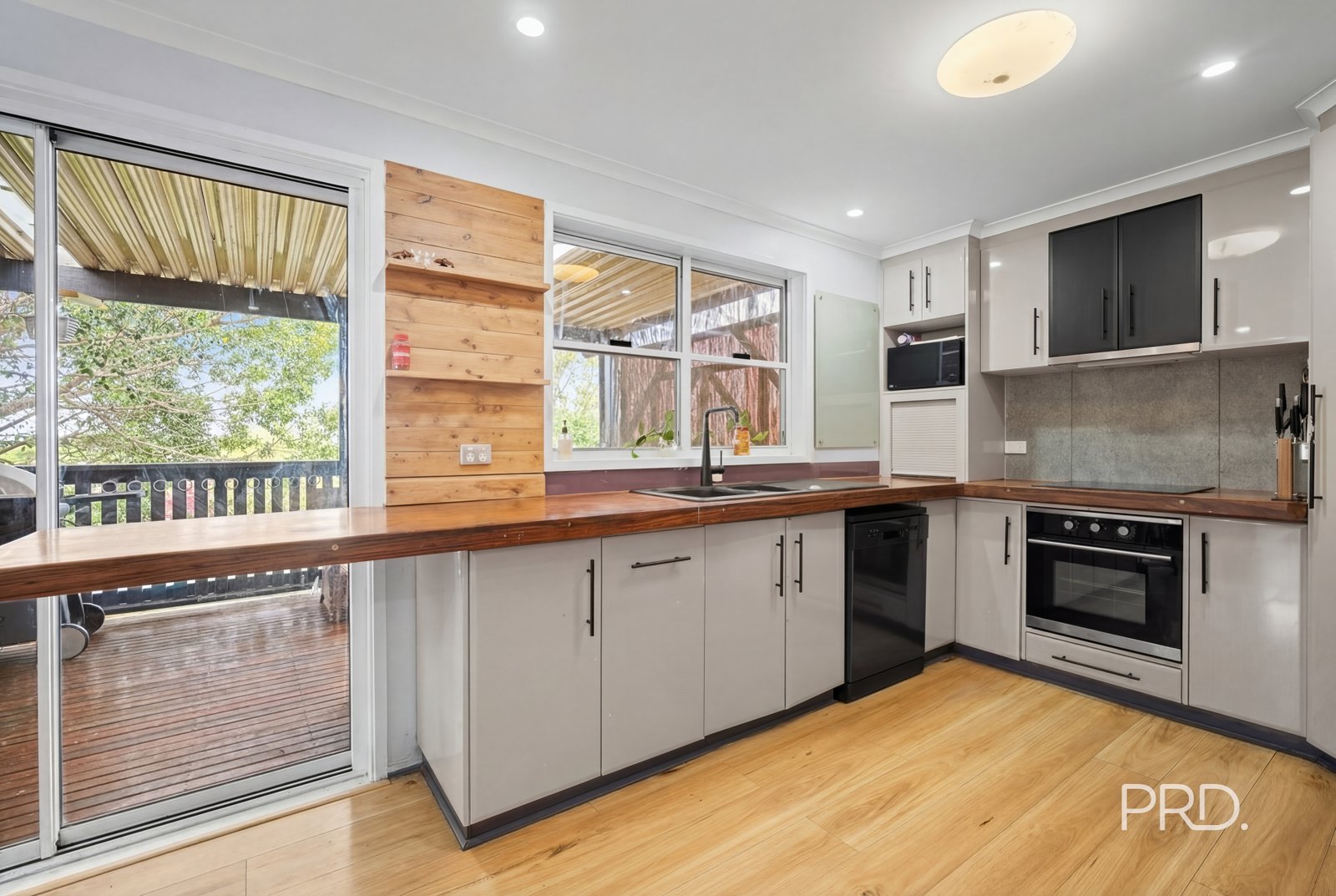 27 Wilks Avenue KOORINGAL 7
