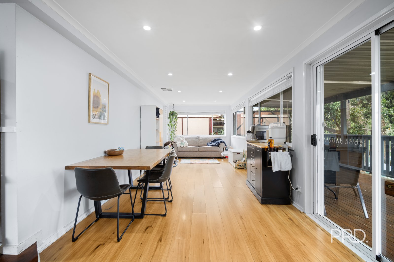 27 Wilks Avenue KOORINGAL 9