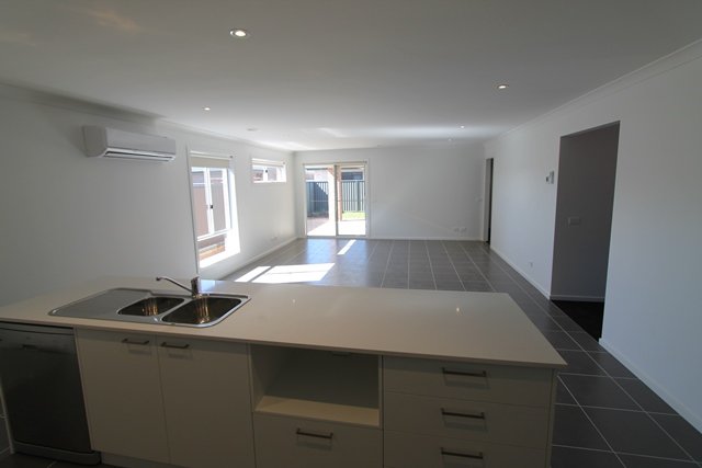 27 Wilmott Street Lucas 7