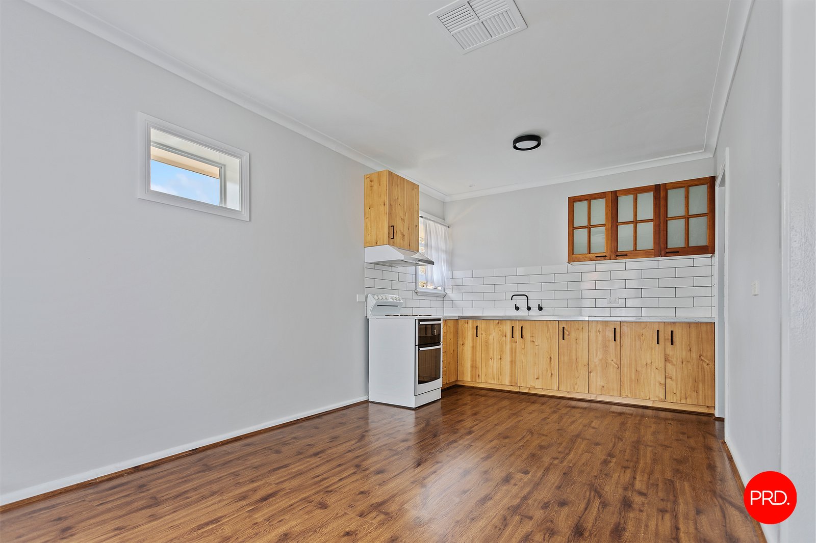 27 Wilson Street LONG GULLY 2