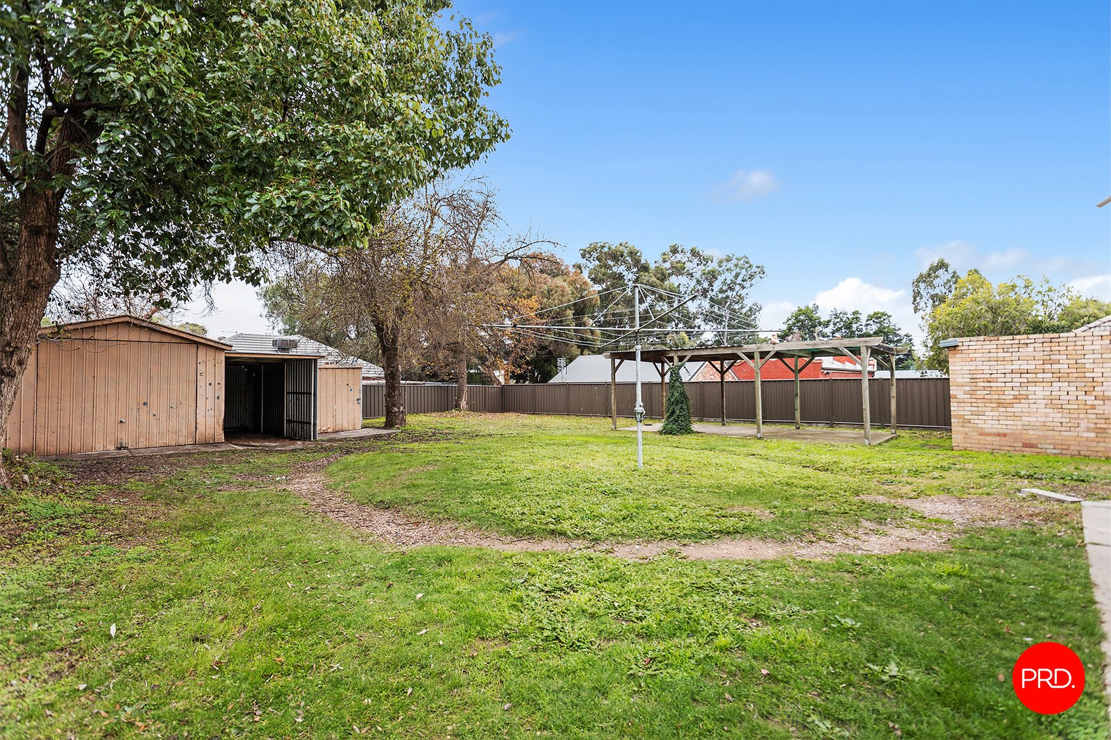 27 Wilson Street LONG GULLY 10